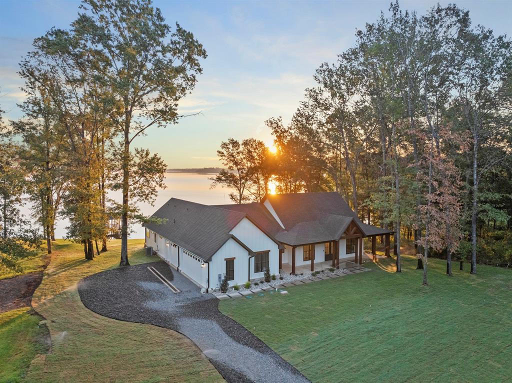 644 North Private Road Leesburg, TX 75451 - Photo 3 of 40 front view of a house with a yard