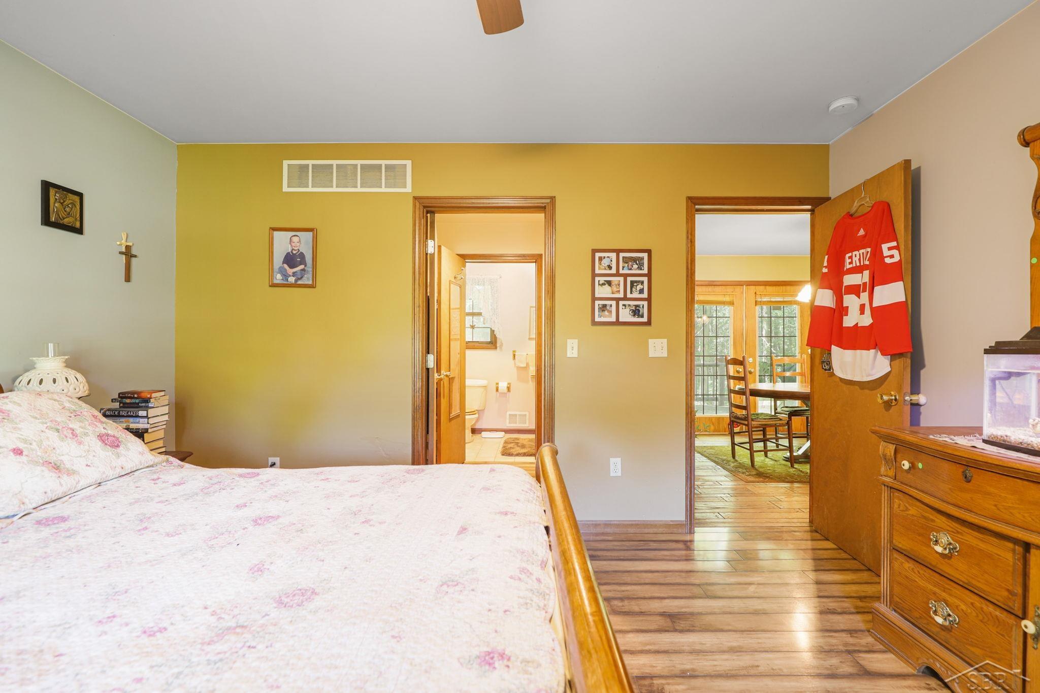 8107 West Dodge Road Montrose, MI 48457 - Photo 20 of 52 50084275-22.JPG