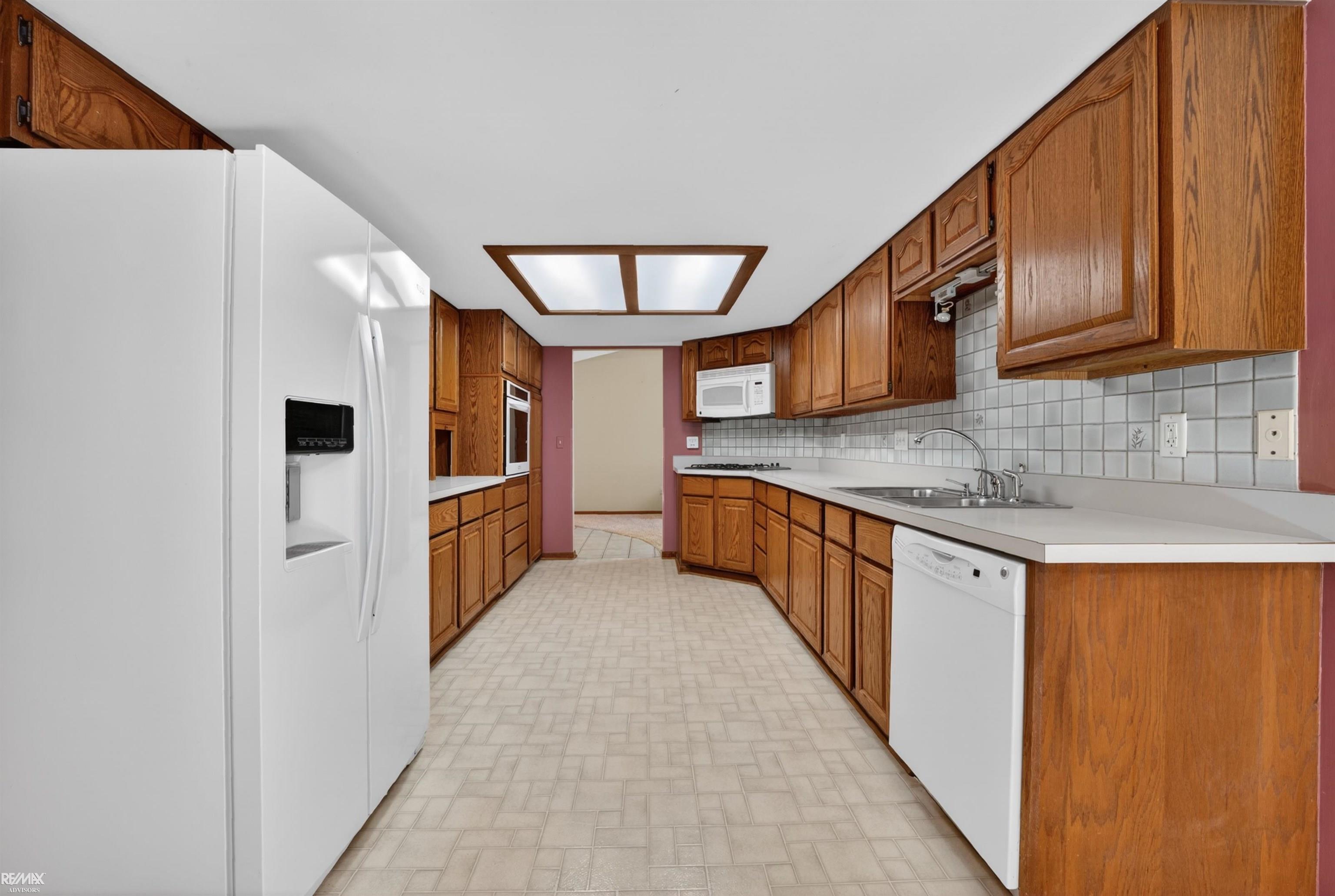 6440 Benoit Road Algonac, MI 48001 - Photo 16 of 53