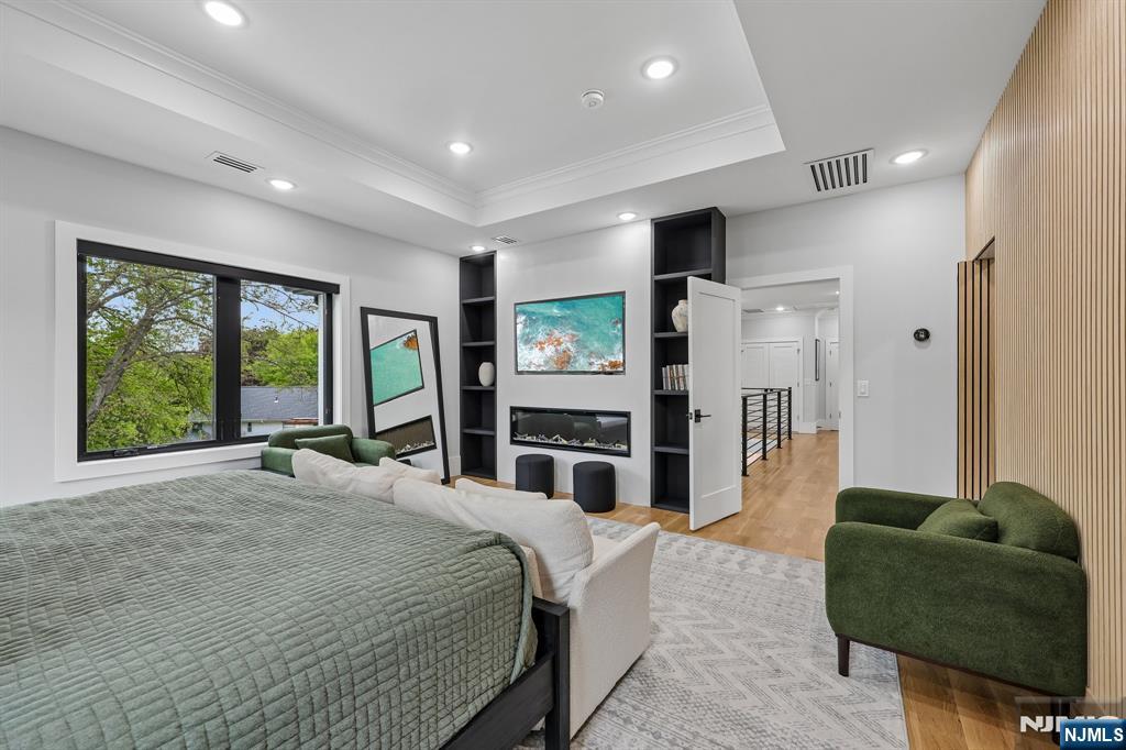 424 East Ridgewood Avenue Paramus, NJ 07652 - Photo 25 of 50
