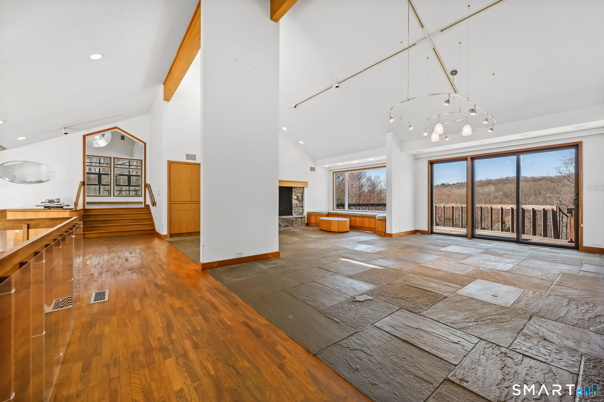 160 Lantern Ridge Road New Canaan, CT 06840 - Photo 13 of 29