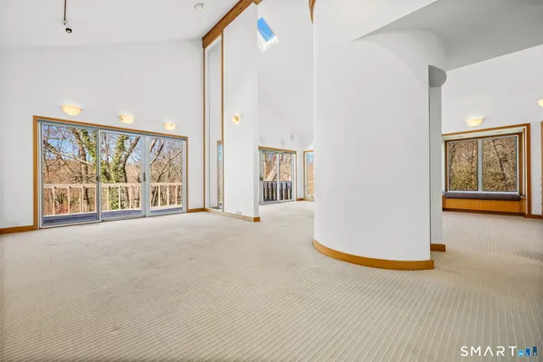 $2,200,000 | 160 Lantern Ridge Road, New Canaan, CT 06840