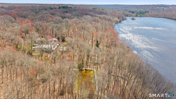 $2,200,000 | 160 Lantern Ridge Road, New Canaan, CT 06840