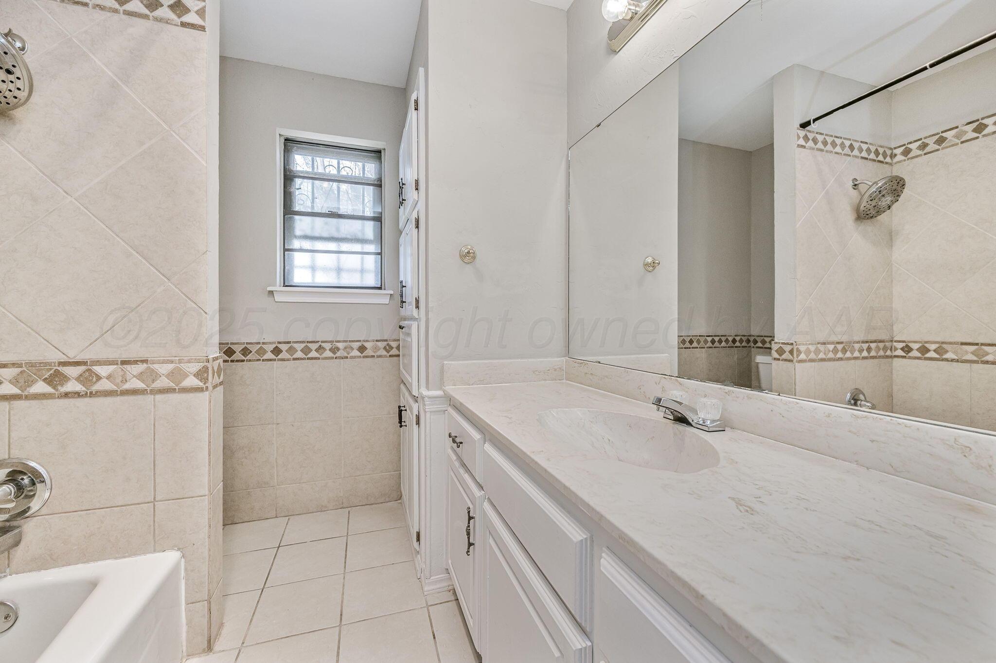 7504 Elmhurst Drive Amarillo, TX 79121 - Photo 14 of 19 7504 Elmhurst Dr 16