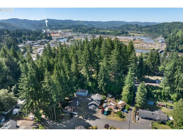 $575,000 | 1060 Northwest Sunset Drive, Toledo, OR 97391