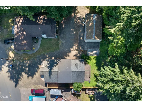 $575,000 | 1060 Northwest Sunset Drive, Toledo, OR 97391