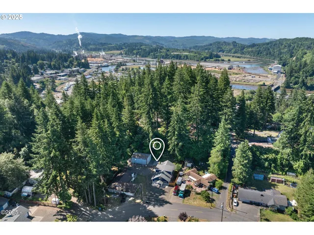 $599,000 | 1060 Northwest Sunset Drive, Toledo, OR 97391