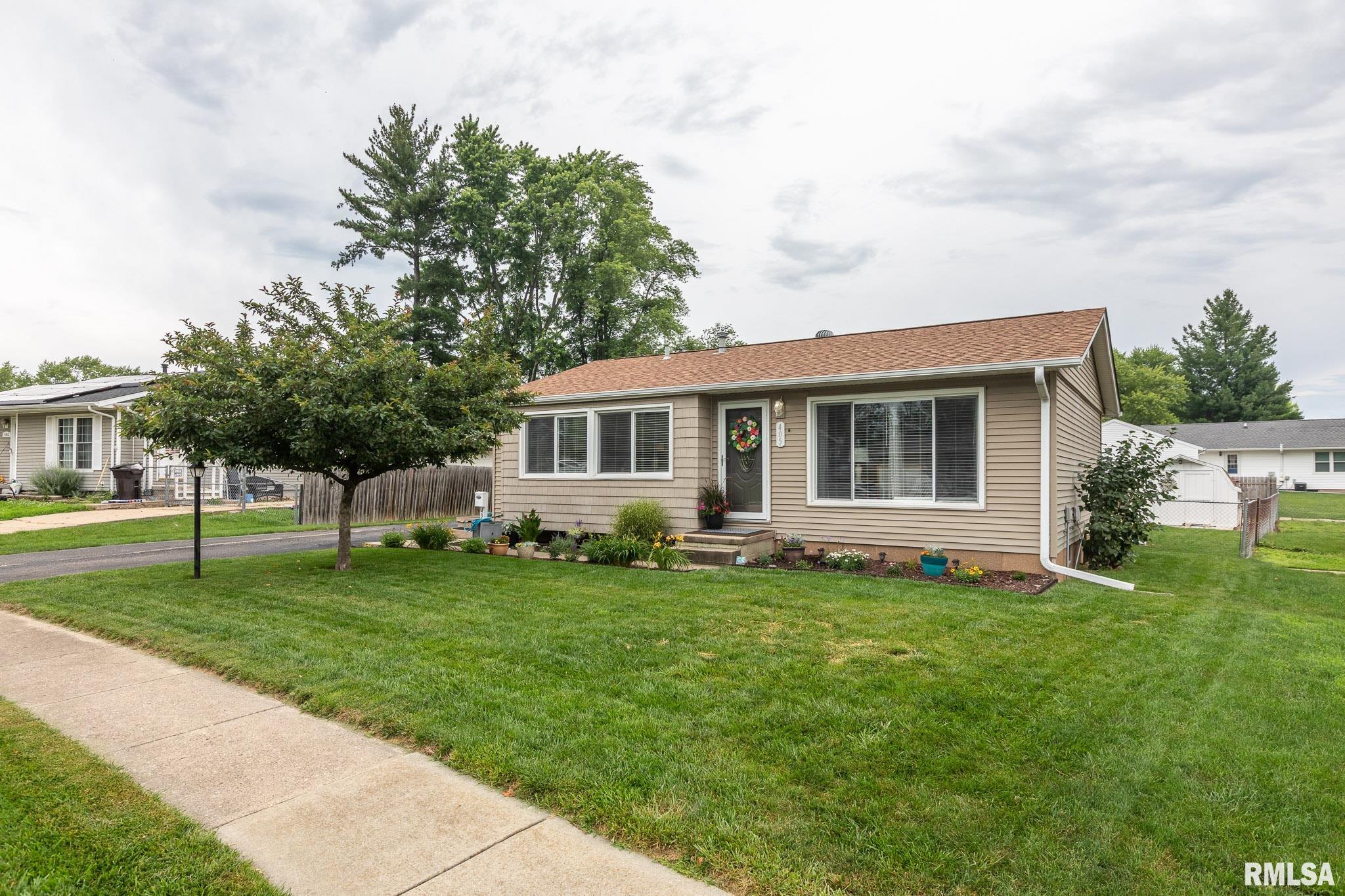 405 Kaskaskia Road Marquette Heights, IL 61554 - Photo 1 of 36 Gallery Image 1