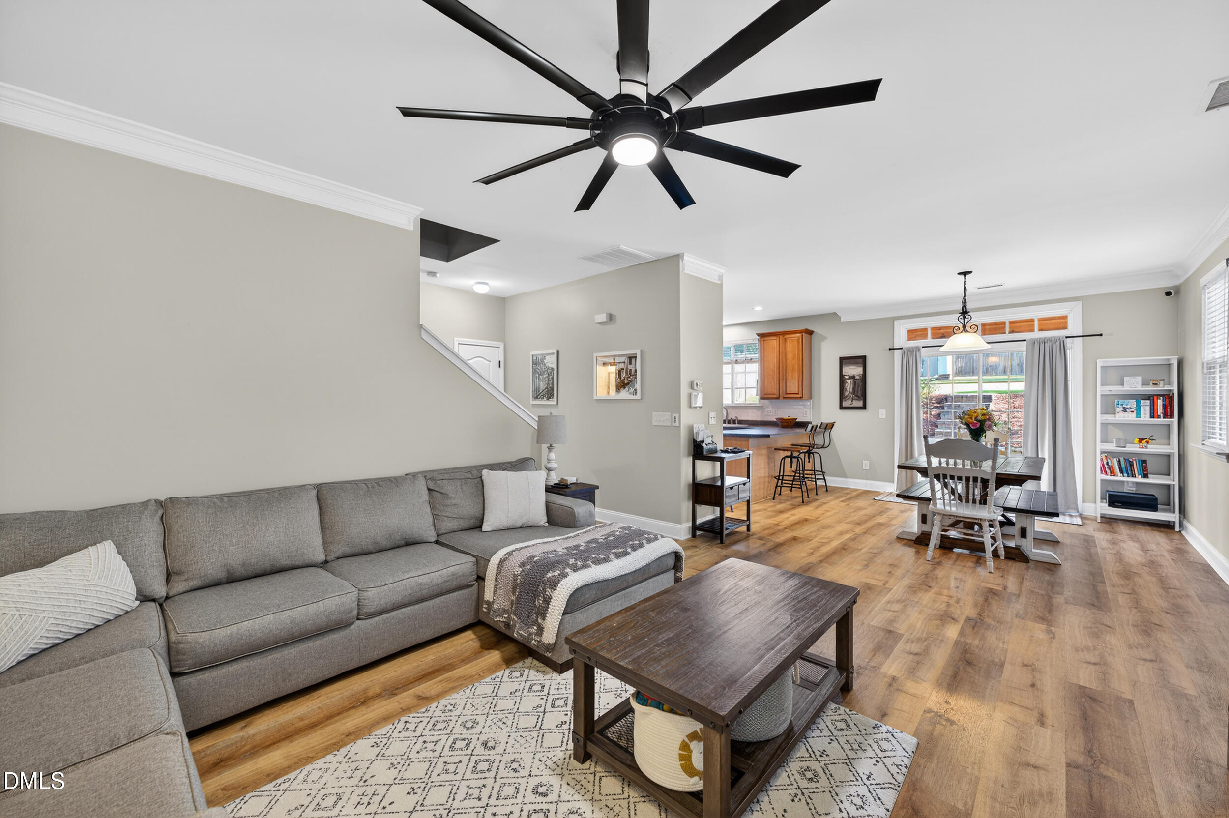 4 -181 steam engine way, interior