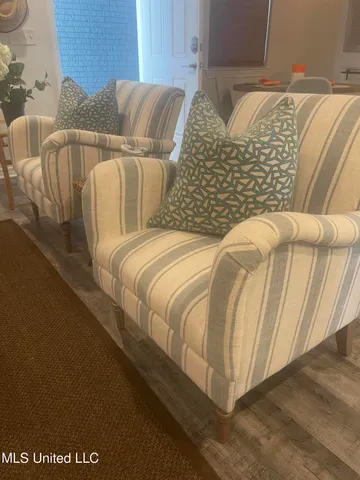 $299,900 | 1282 West Beach Boulevard, Unit 123, Biloxi, MS 39530