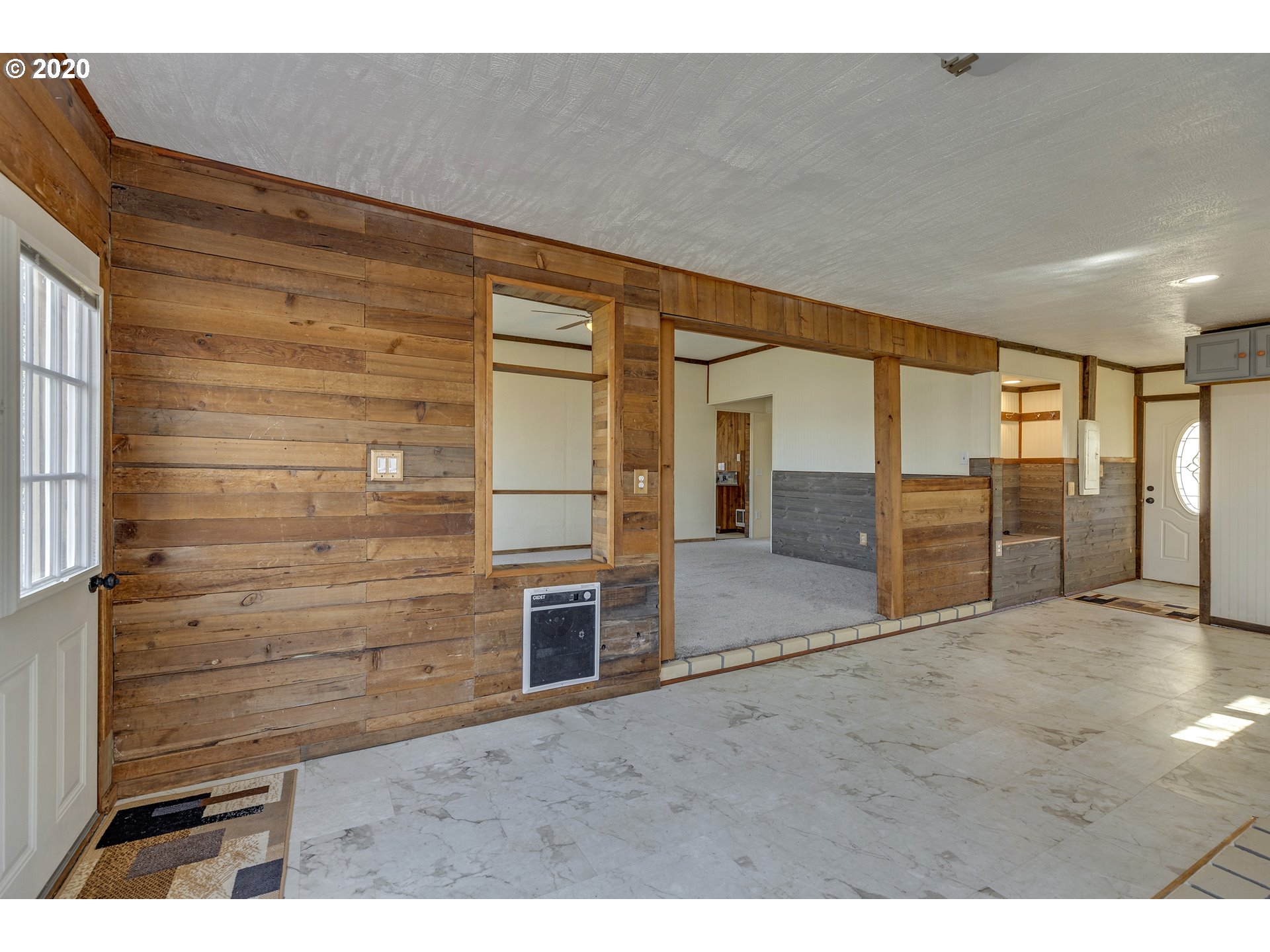 3235 Fir Mountain Road Hood River, OR 97031 - Photo 10 of 32 Gallery Image 10