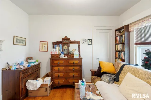 $169,000 | 3302 38th Avenue, Moline, IL 61265