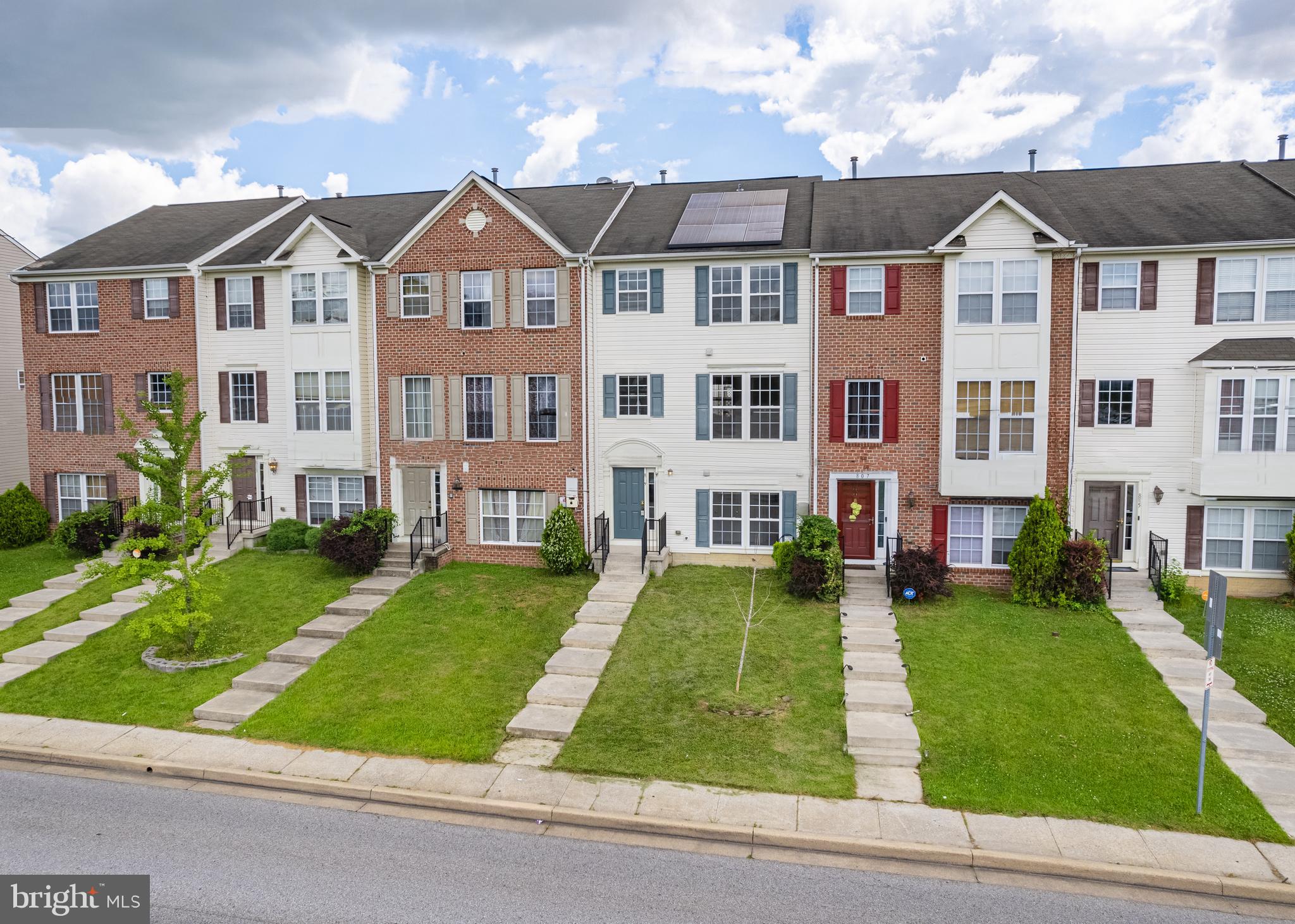 809 Middle River Road Baltimore, MD 21220 - Photo 2 of 30