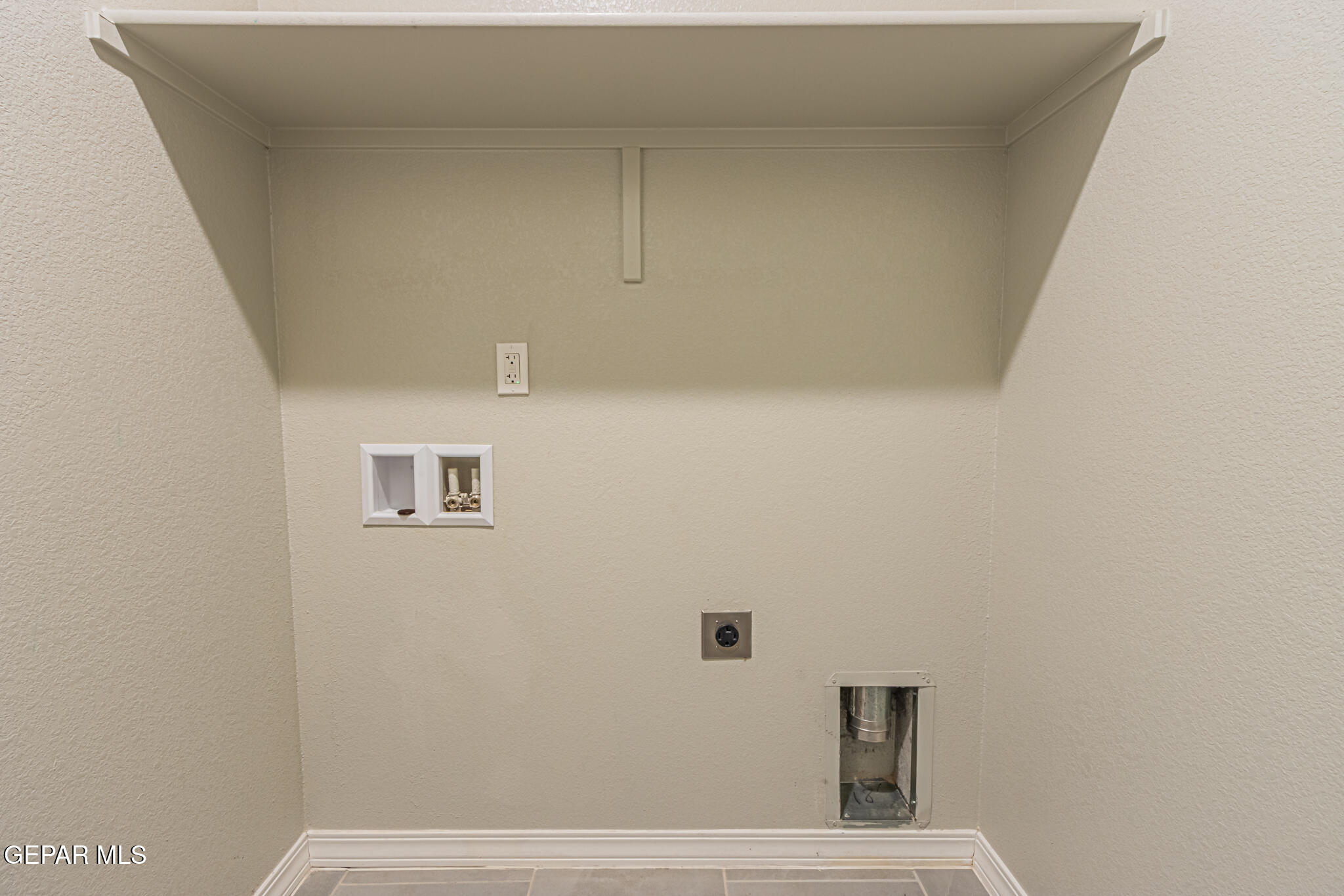 1632 Sam Dominguez El Paso, TX 79928 - Photo 24 of 34 Laundry