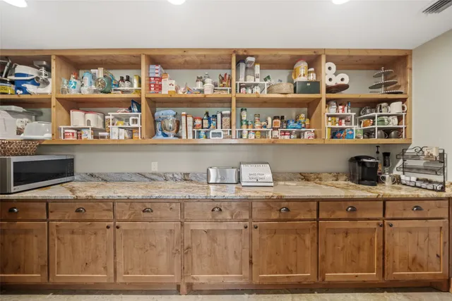 $1,800,000 | 3200 State Highway 75 North, Buffalo, TX 75831