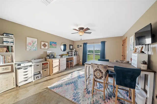 $1,800,000 | 3200 State Highway 75 North, Buffalo, TX 75831