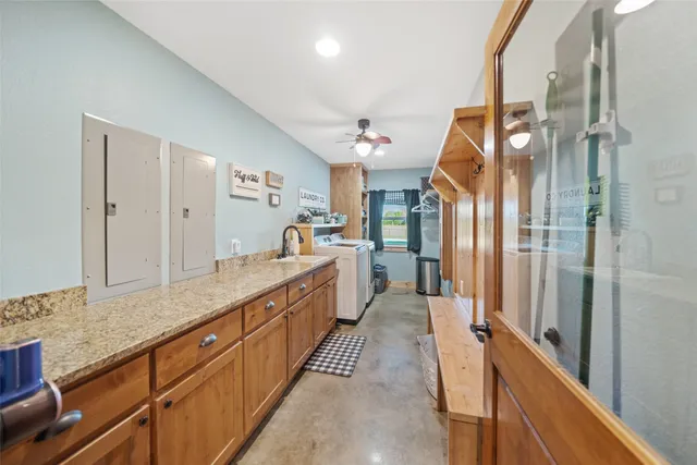 $1,800,000 | 3200 State Highway 75 North, Buffalo, TX 75831