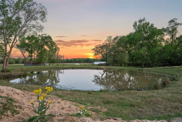 $1,800,000 | 3200 State Highway 75 North, Buffalo, TX 75831