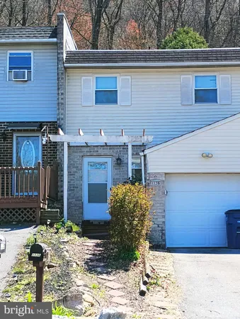 $1,950 | 1136 Fox Run, Reading, PA 19606