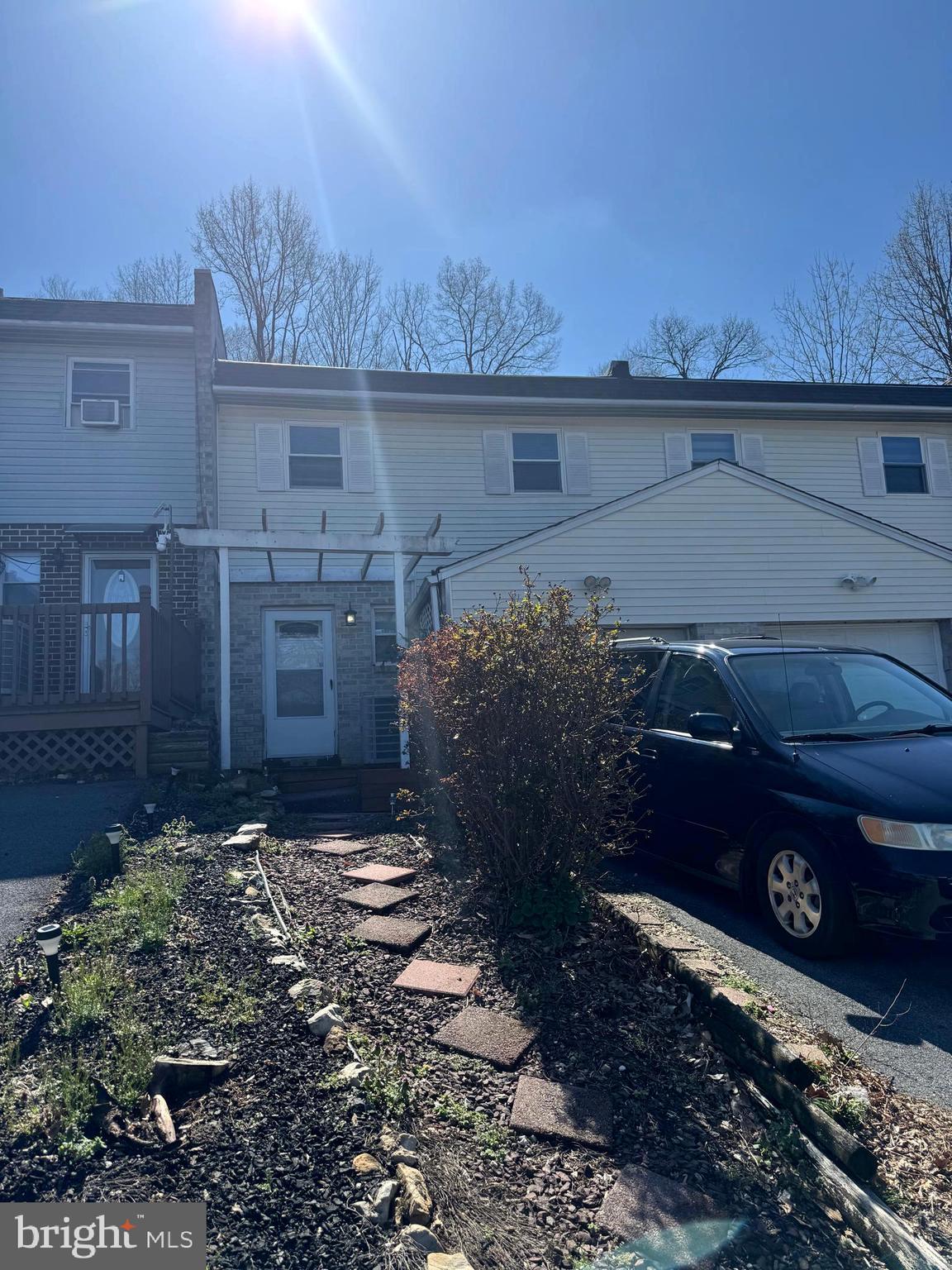 1136 Fox Run Reading, PA 19606 - Photo 1 of 26