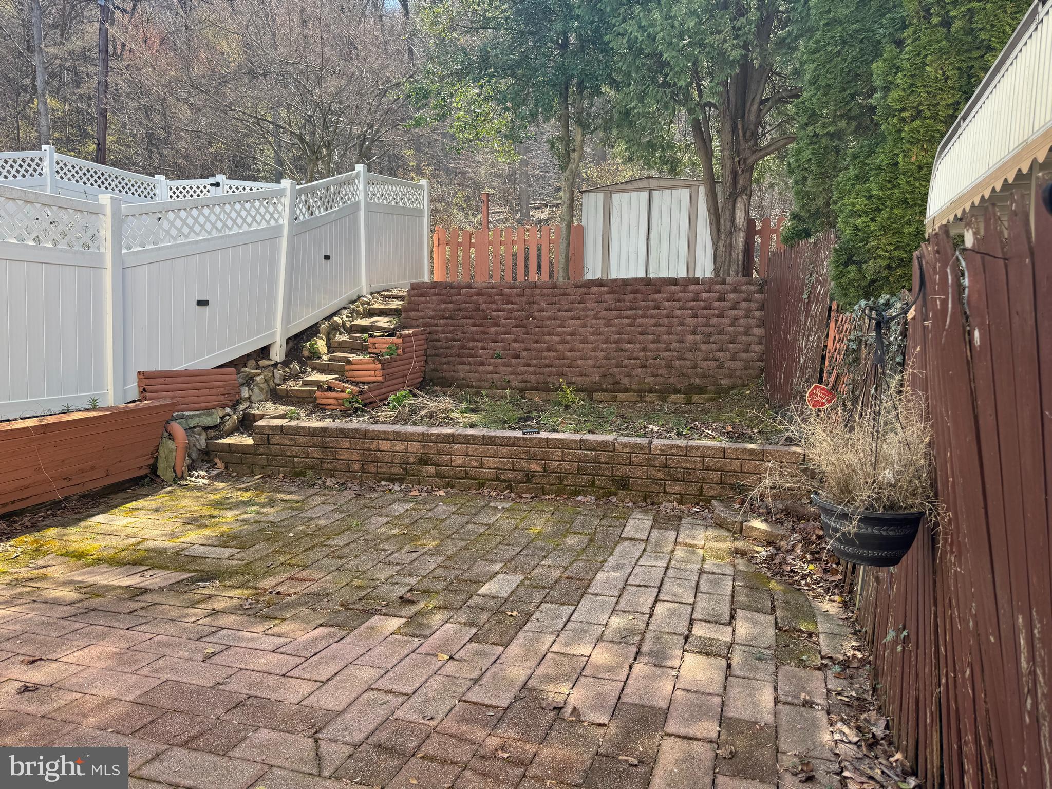 1136 Fox Run Reading, PA 19606 - Photo 22 of 27 a view of a backyard