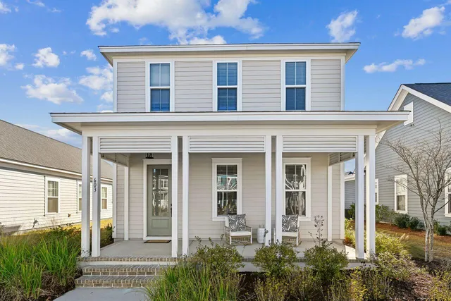 $637,000 | 603 Blueway Avenue, Summerville, SC 29486