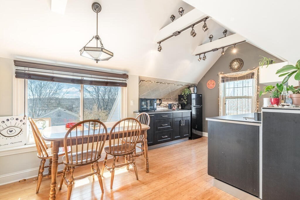 39 Melvin Street Wakefield, MA 01880 - Photo 11 of 29