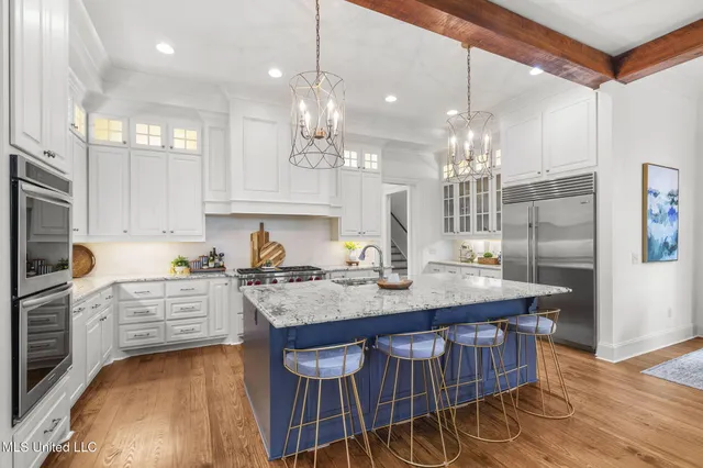 $939,900 | 106 Edgewood Drive, Madison, MS 39110