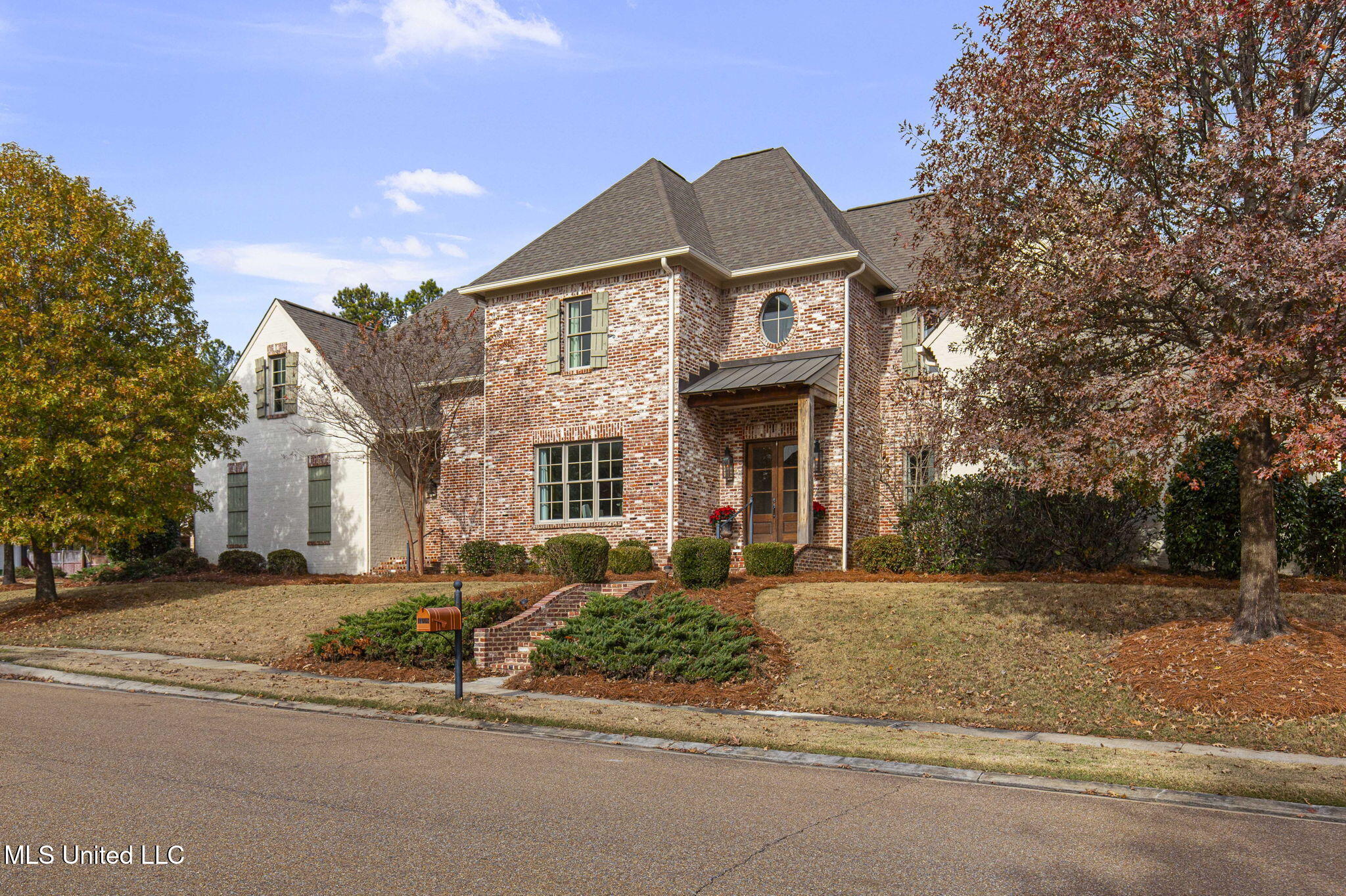 106 Edgewood Drive Madison, MS 39110 - Photo 3 of 114 2-web-or-mls-106 Edgewood-2