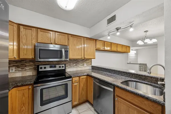 $250,000 | 4241 Madera Road, Unit 4, Irving, TX 75038