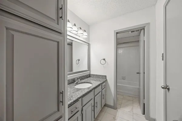 $250,000 | 4241 Madera Road, Unit 4, Irving, TX 75038