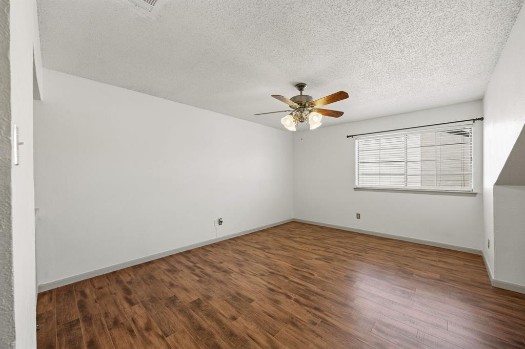 4241 Madera Road, Unit 4 Irving, TX 75038 - Photo 22 of 37