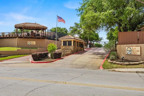 $250,000 | 4241 Madera Road, Unit 4, Irving, TX 75038