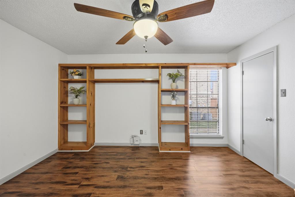 4241 Madera Road, Unit 4 Irving, TX 75038 - Photo 6 of 37