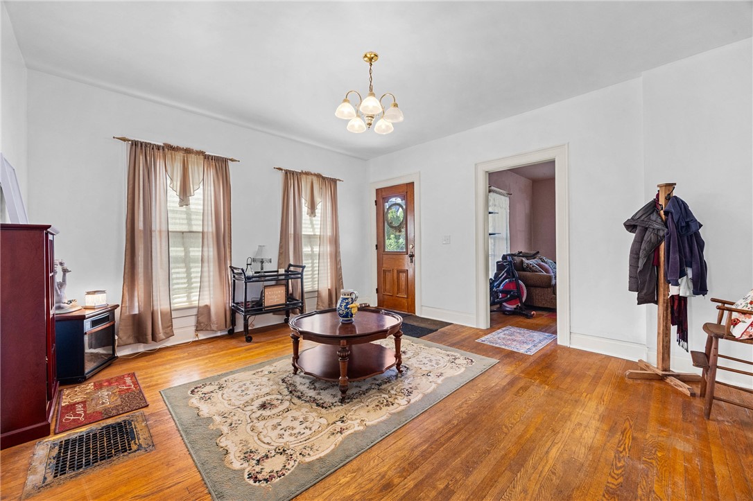 6 Prospect Street Seneca Falls, NY 13148 - Photo 12 of 47