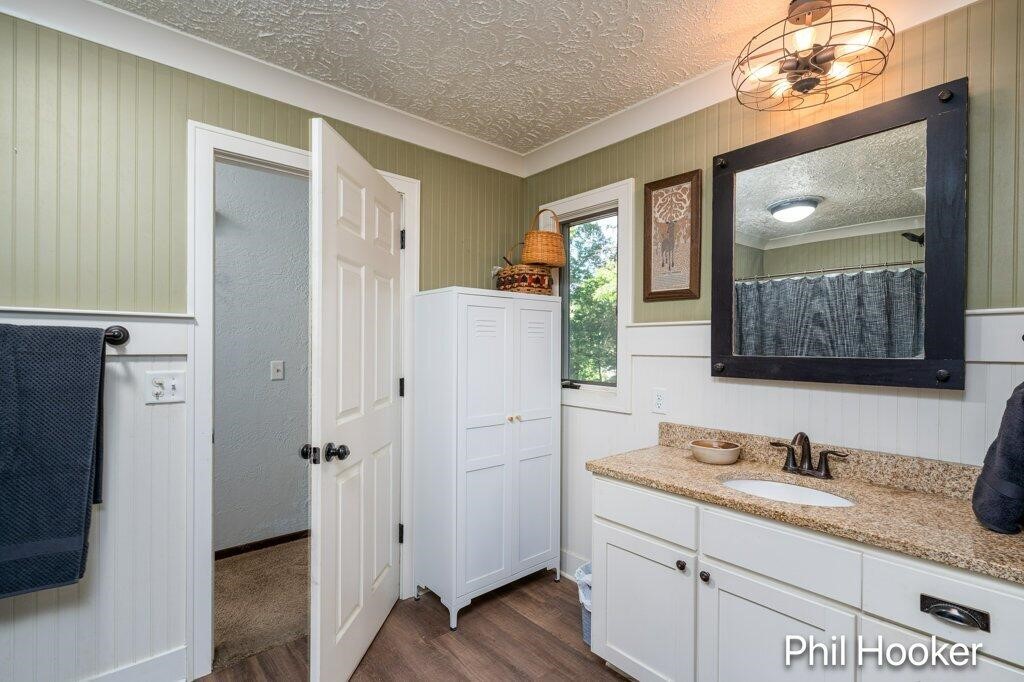 996 Prairie Creek Road Ionia, MI 48846 - Photo 9 of 38 Gallery Image 9
