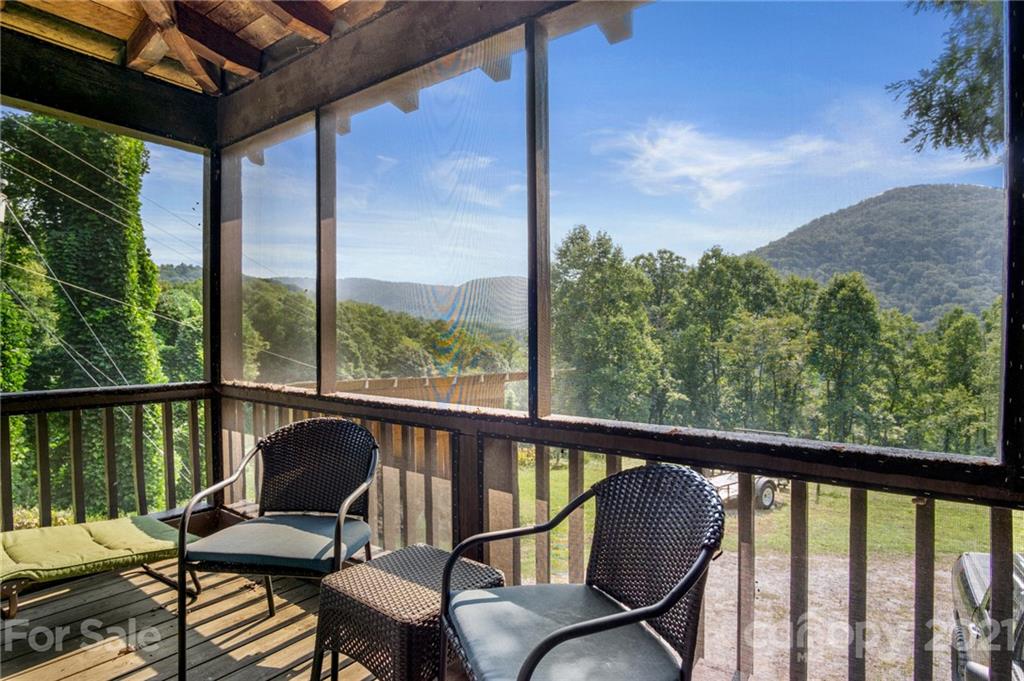 428 Slick Rock Road Hendersonville, NC 28792 - Photo 13 of 38 Gallery Image 13