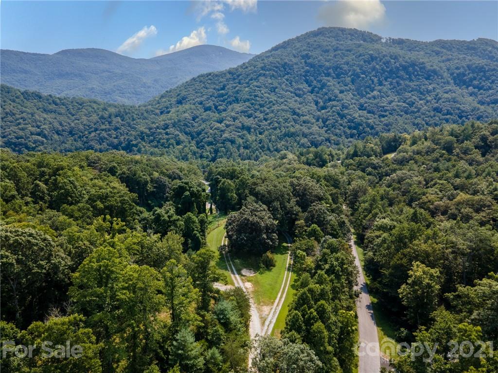 428 Slick Rock Road Hendersonville, NC 28792 - Photo 28 of 38 Gallery Image 28