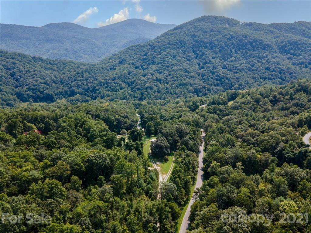 428 Slick Rock Road Hendersonville, NC 28792 - Photo 29 of 38 Gallery Image 29