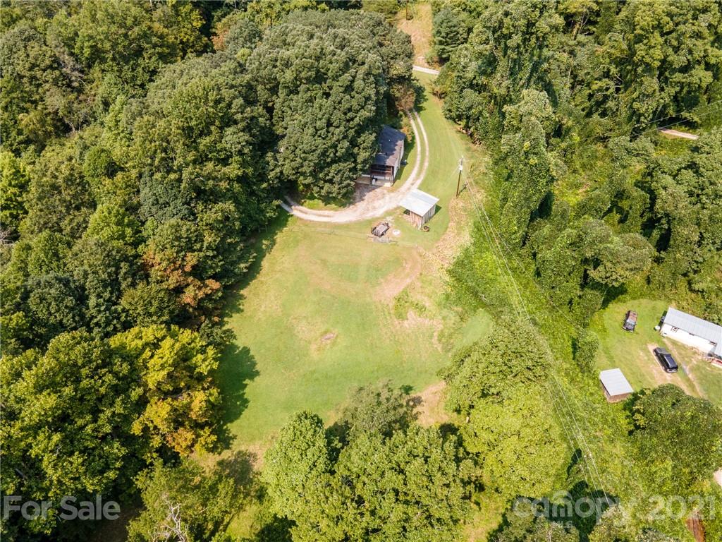 428 Slick Rock Road Hendersonville, NC 28792 - Photo 31 of 38 Gallery Image 31