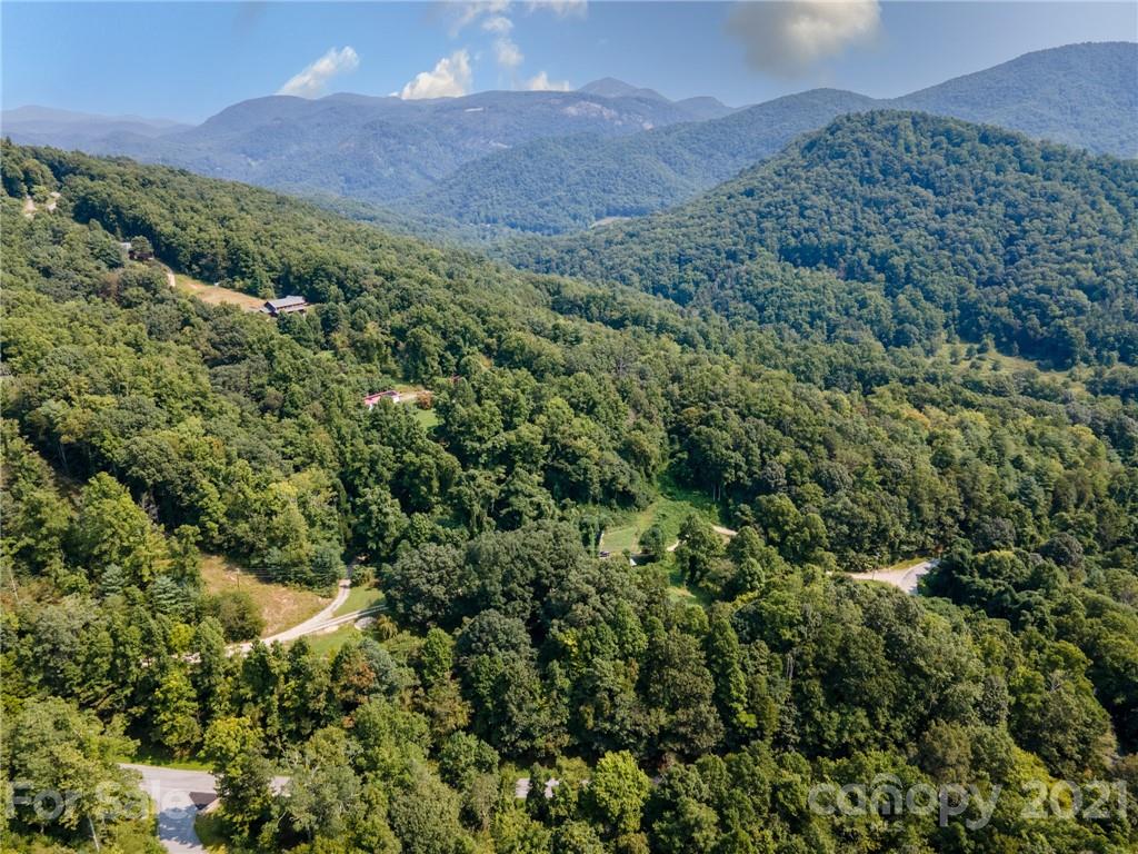 428 Slick Rock Road Hendersonville, NC 28792 - Photo 33 of 38 Gallery Image 33