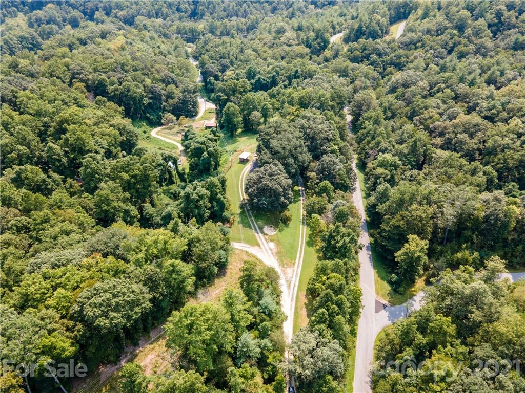 428 Slick Rock Road Hendersonville, NC 28792 - Photo 34 of 38 Gallery Image 34