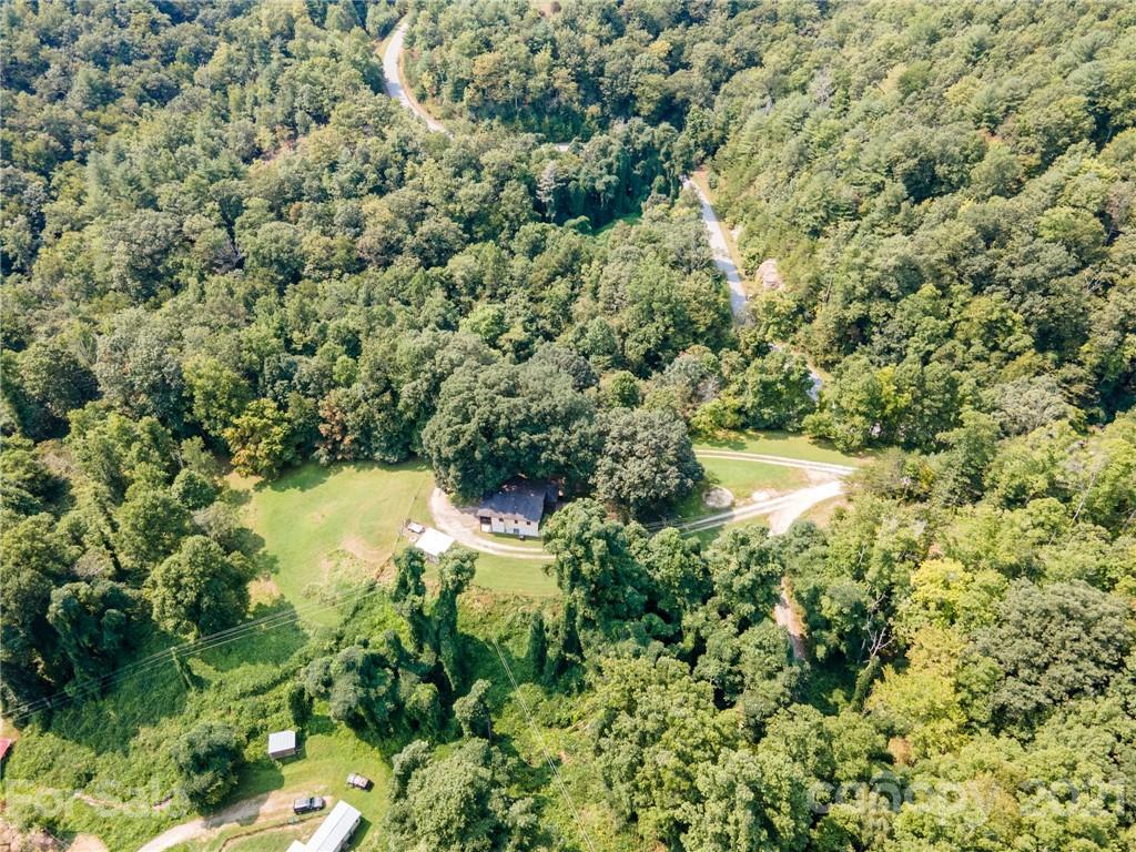 428 Slick Rock Road Hendersonville, NC 28792 - Photo 35 of 38 Gallery Image 35