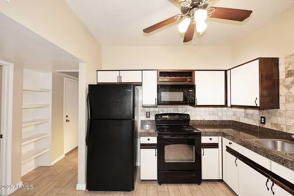 $219,500 | 1126 West Elliot Road, Unit 1040, Chandler, AZ 85224