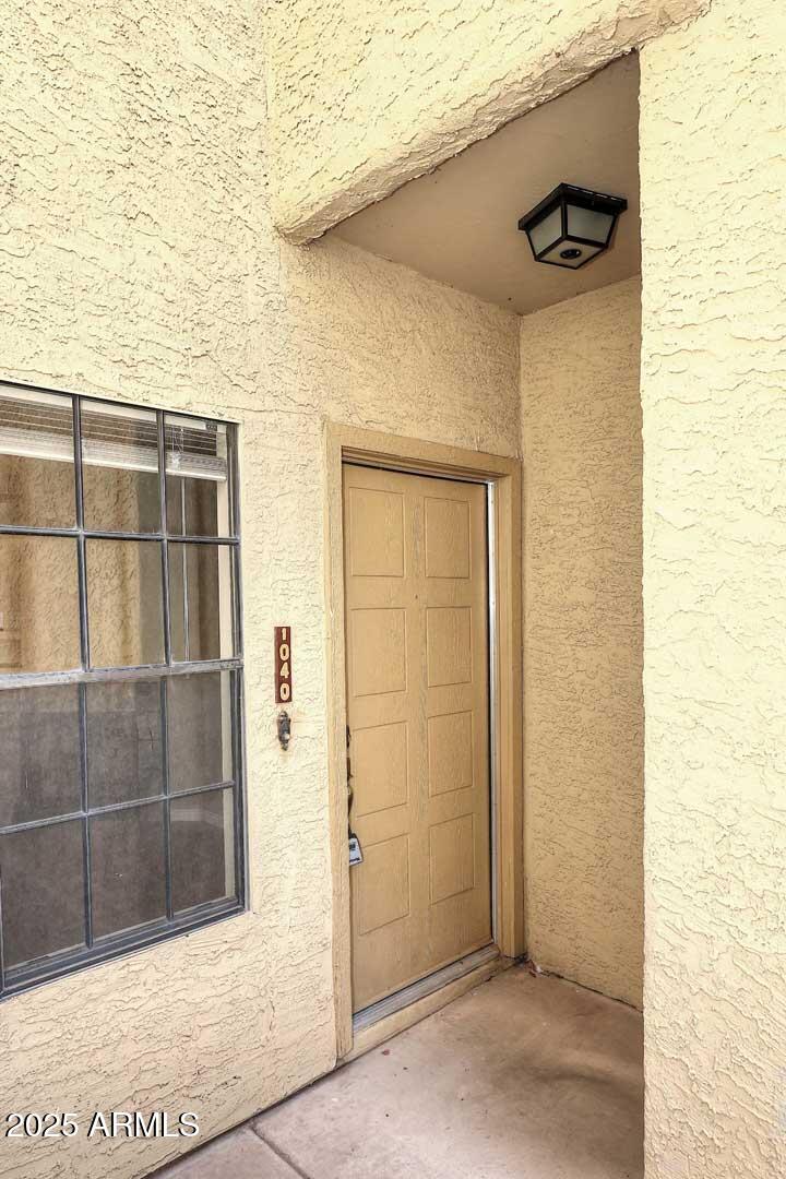 1126 West Elliot Road, Unit 1040 Chandler, AZ 85224 - Photo 8 of 25 view of outdoor space