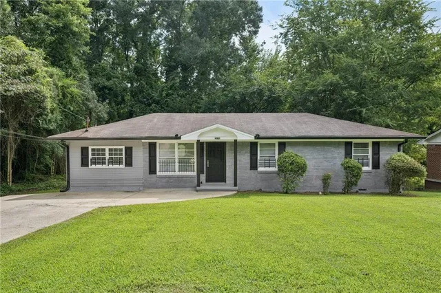 $1,900 | 3036 Will Rogers Place Southeast, Atlanta, GA 30316