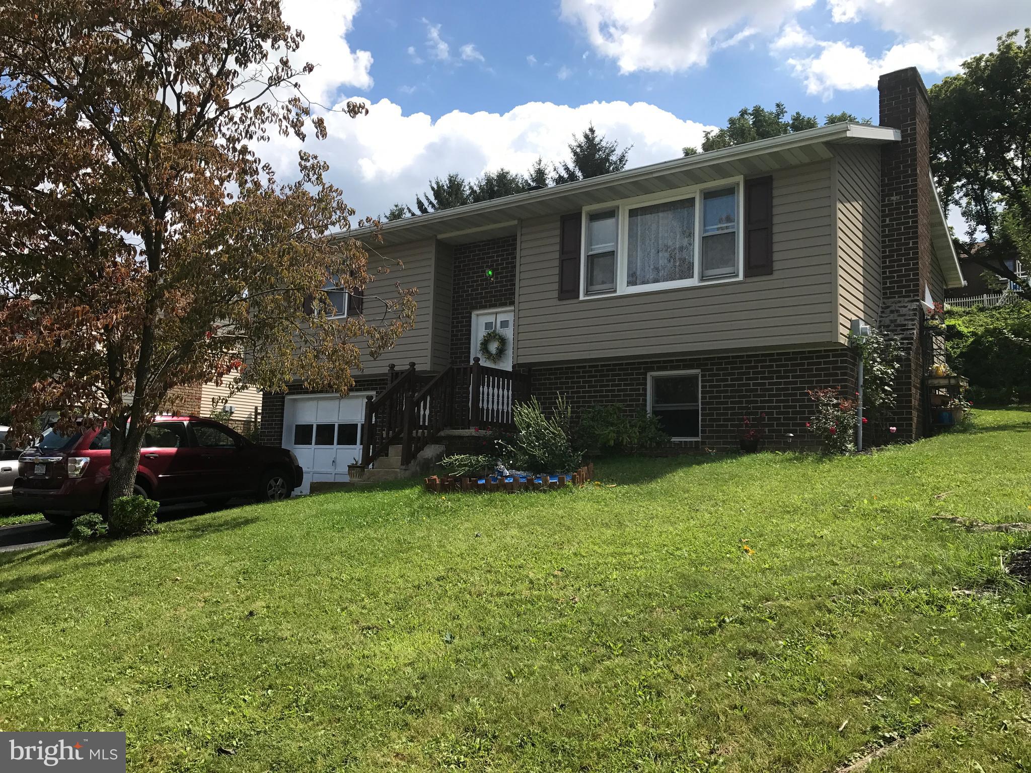 3470 Kingston Road York, PA 17402 - Photo 1 of 29 FRONT, 3470 Kingston Road, York, PA 17402