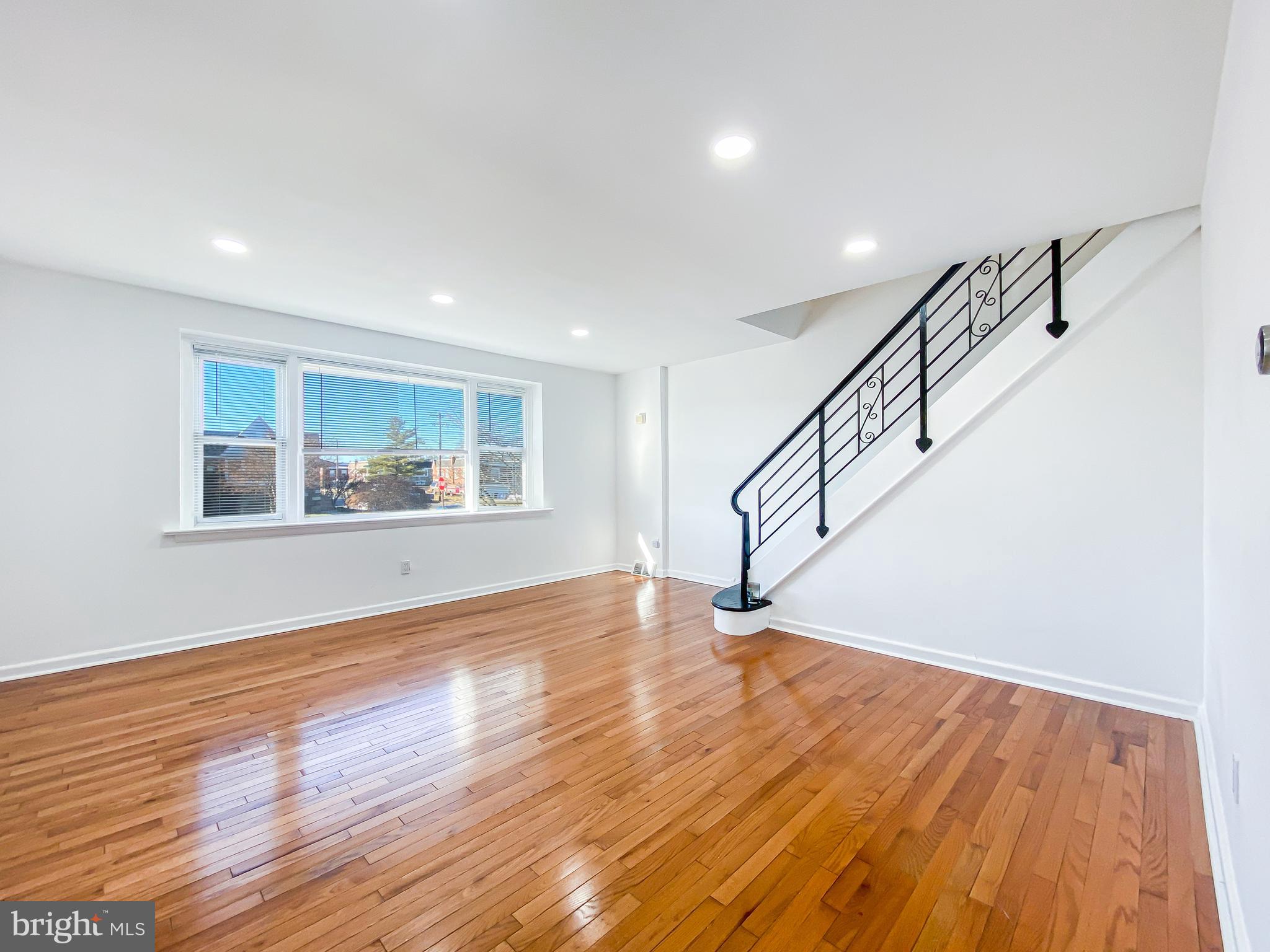 1703 Fox Chase Road Philadelphia, PA 19152 - Photo 5 of 35 Gallery Image 5