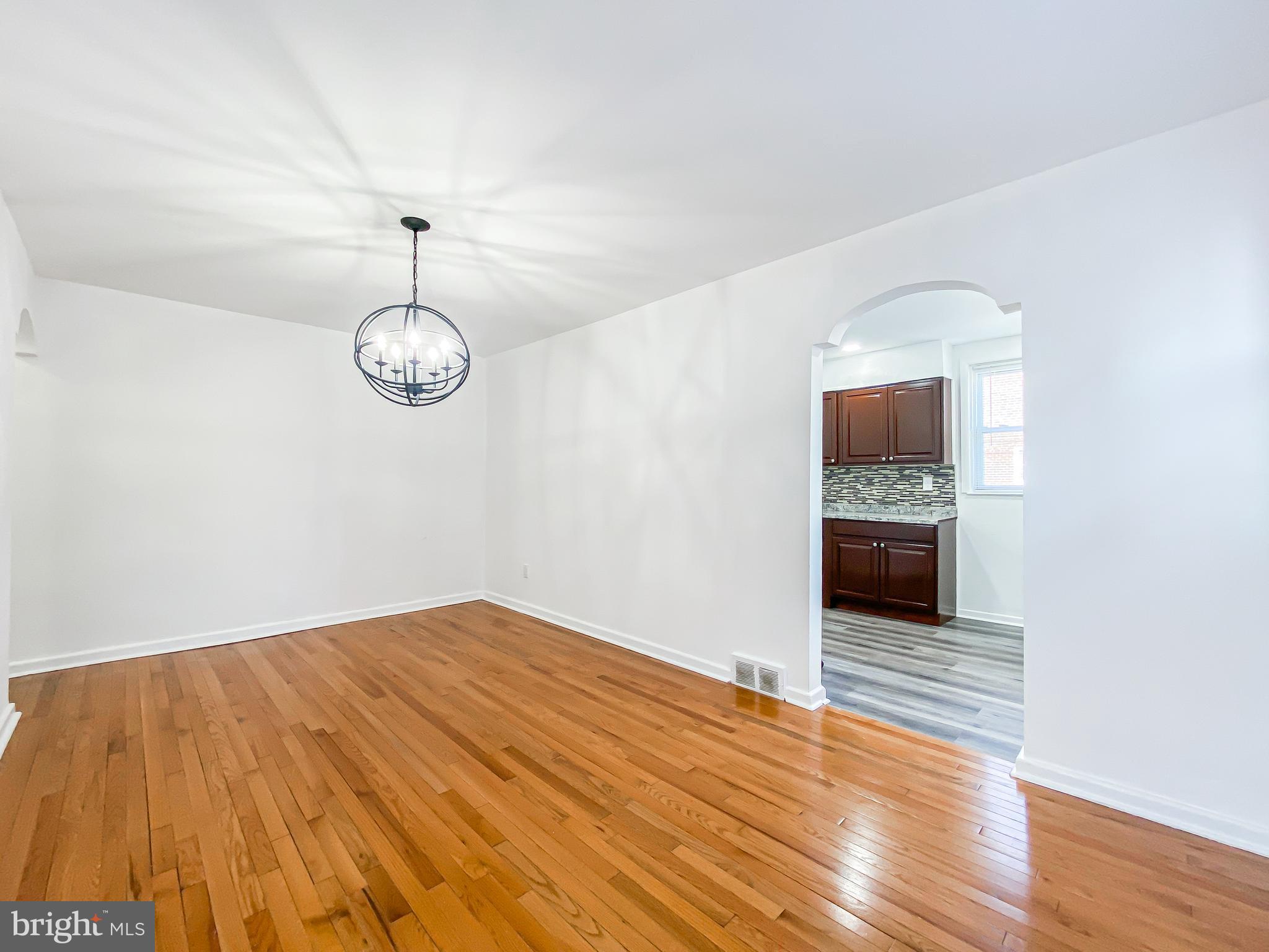 1703 Fox Chase Road Philadelphia, PA 19152 - Photo 8 of 35 Gallery Image 8