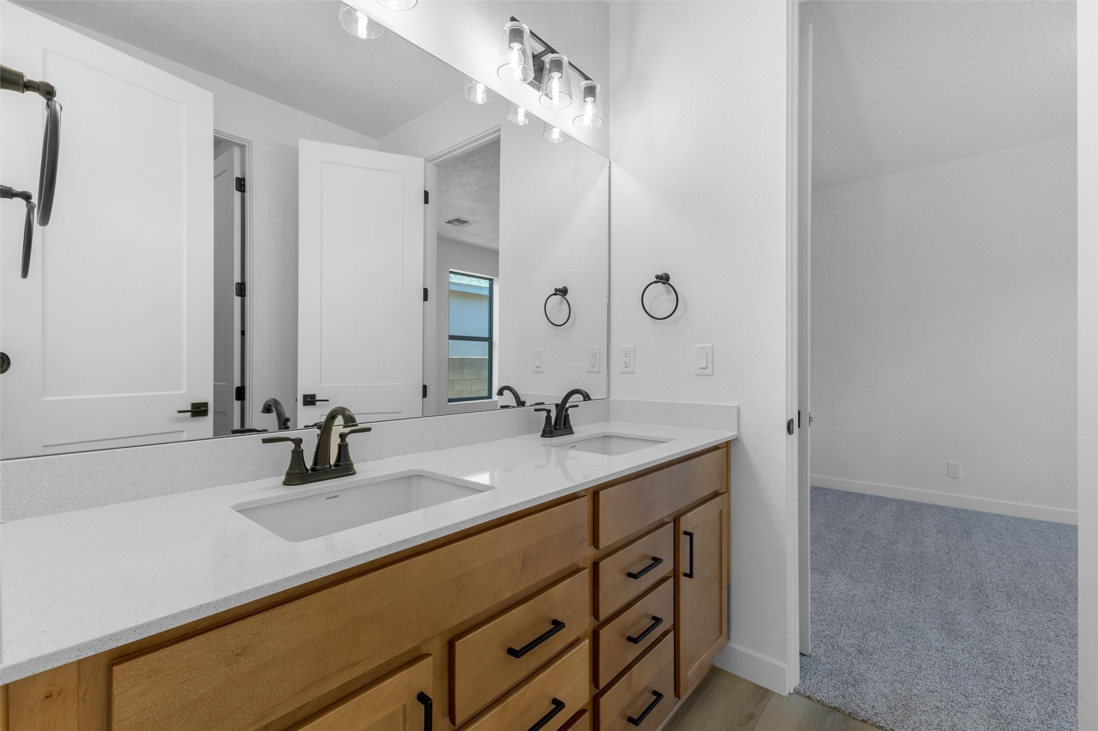 75 Cadena Loop Los Alamos, NM 87547 - Photo 17 of 30